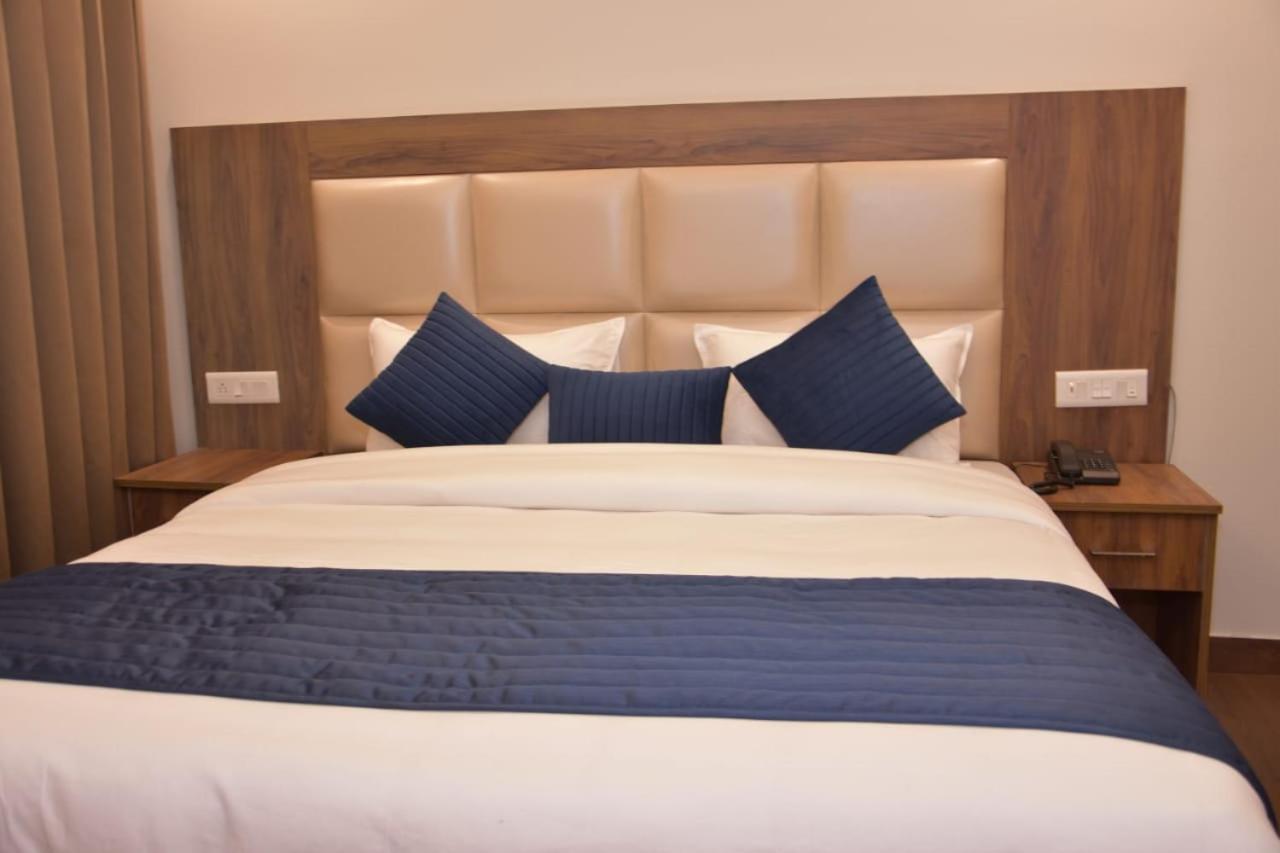 The Orison Bed and Breakfast Shimla Exteriör bild